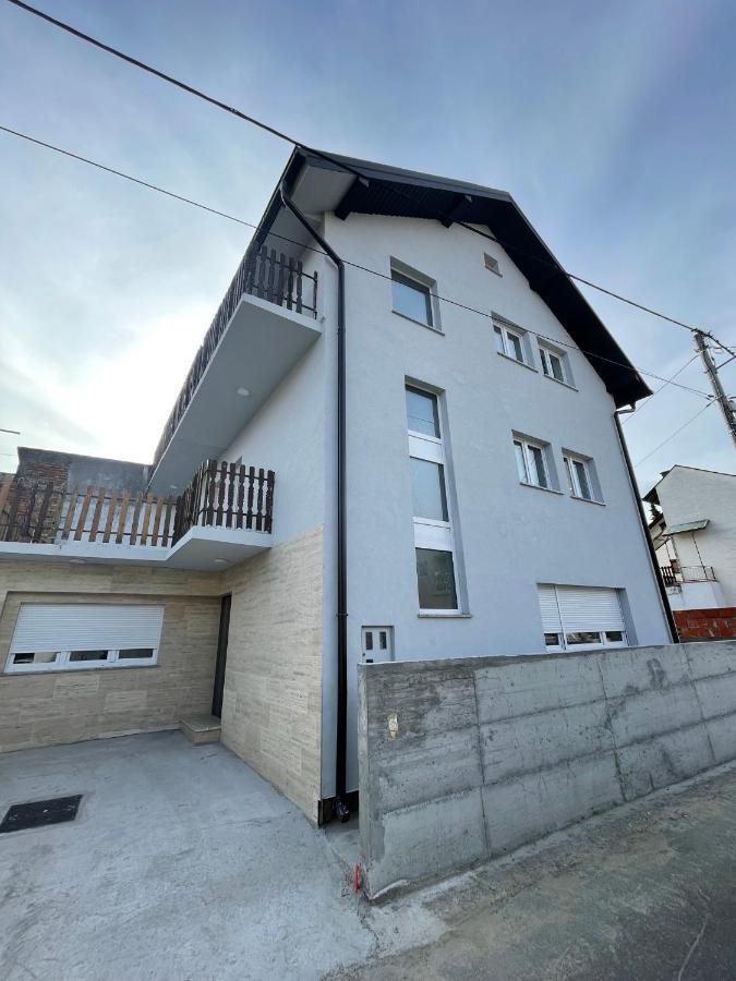Rozi Apartments Загреб Екстер'єр фото